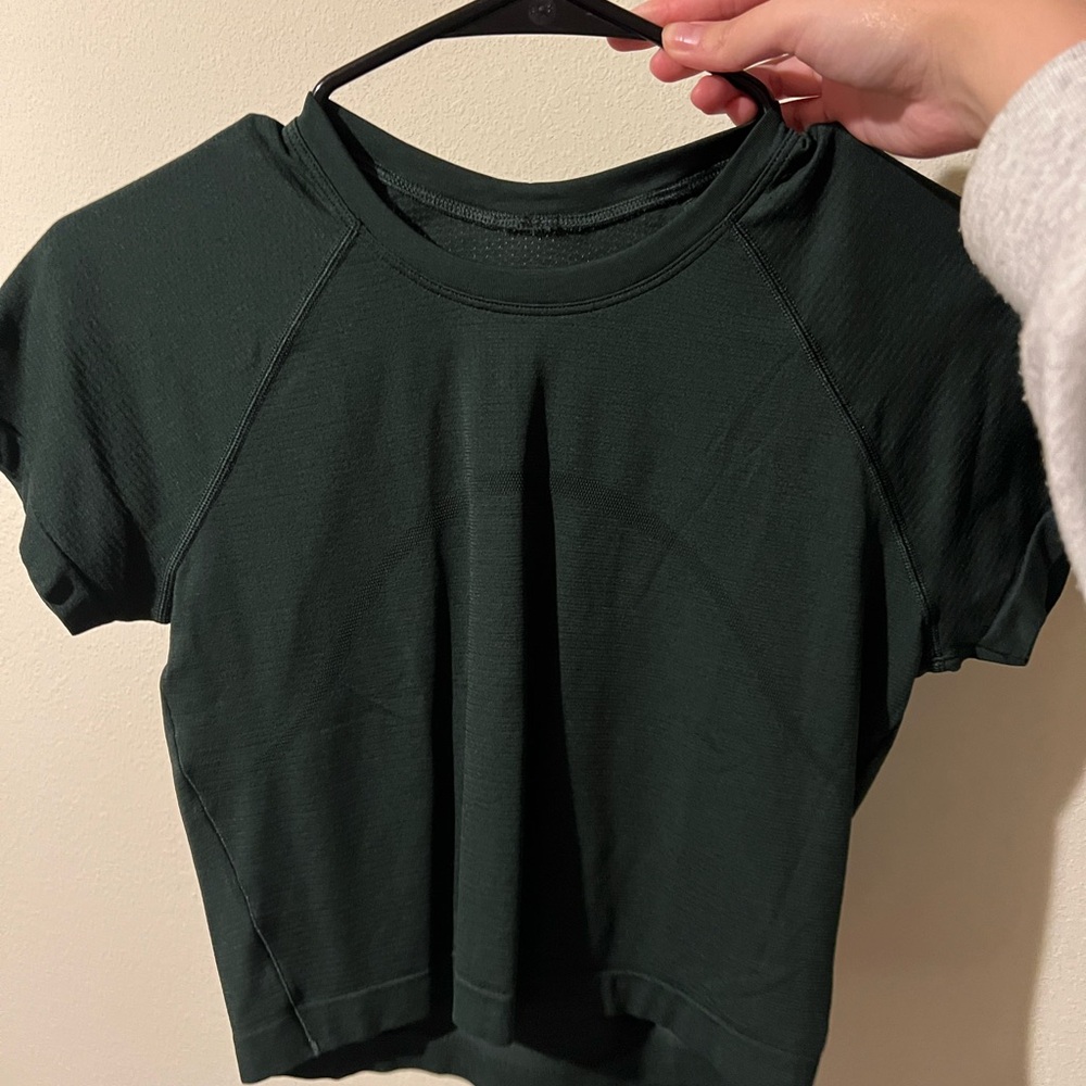 Lululemon Swiftly Tech Cropped Shirt